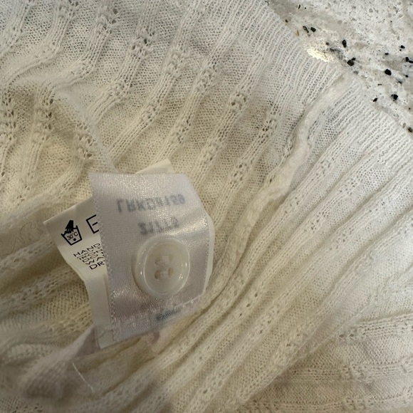 Enza Costa V-neck Button Up Top Size XS - Picture 10 of 10